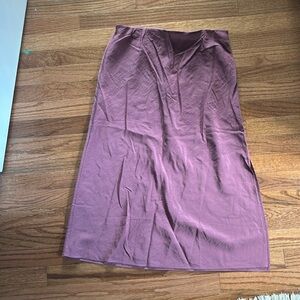 SZ 4 Madewell Layton Slip Skirt Midi pressed grape